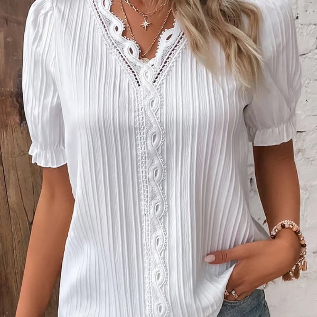 Valentina | Elegant Blouse with Delicate Lace