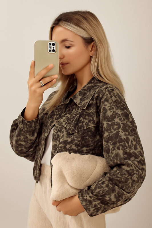 Cassandra | Casual Short Leopard Vest
