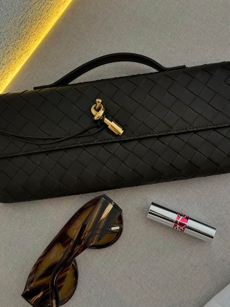 Phoebe | Elegante Tas Met Gouden Sluiting
