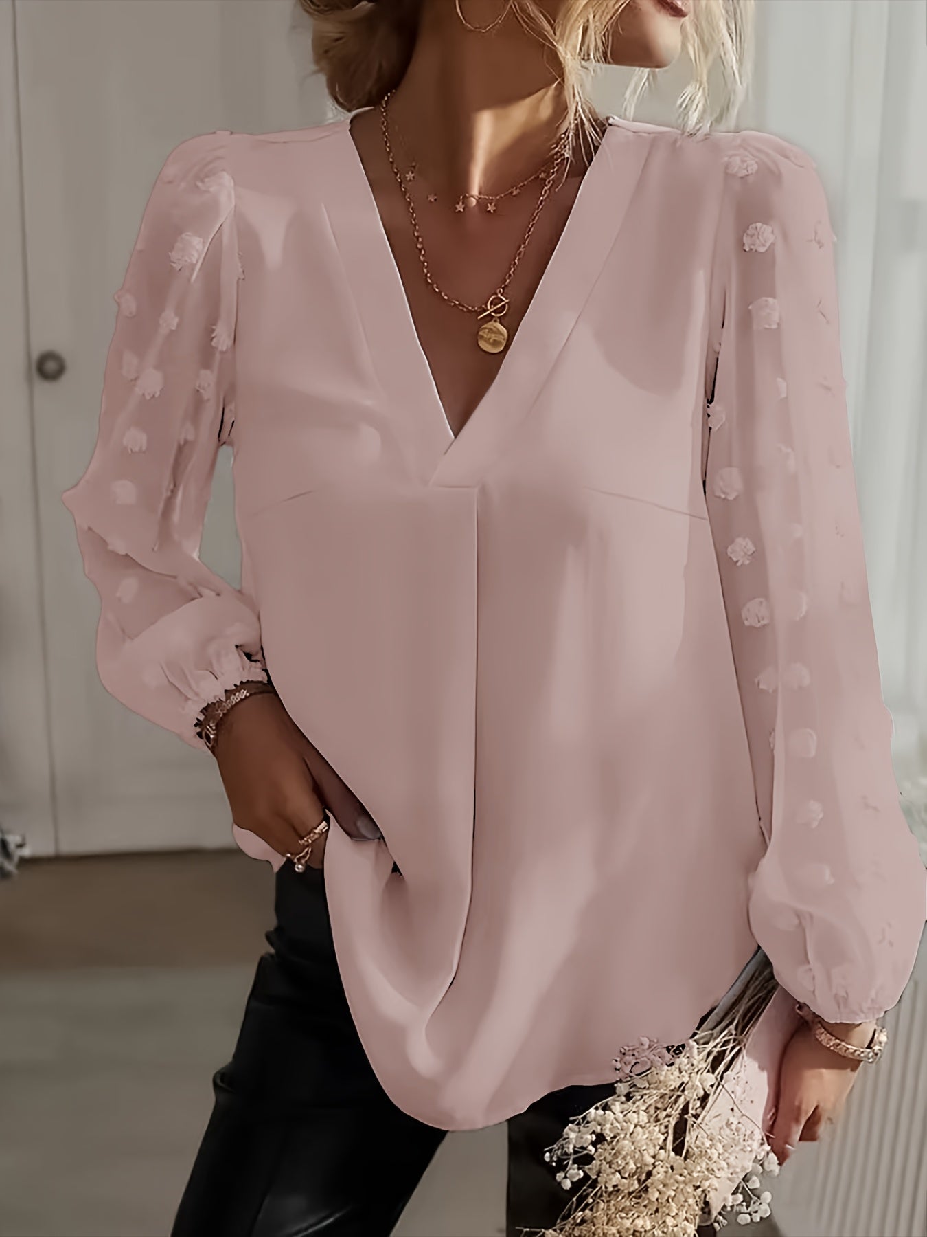 Stella | Blouse met V-hals en Lantaarnmouwen