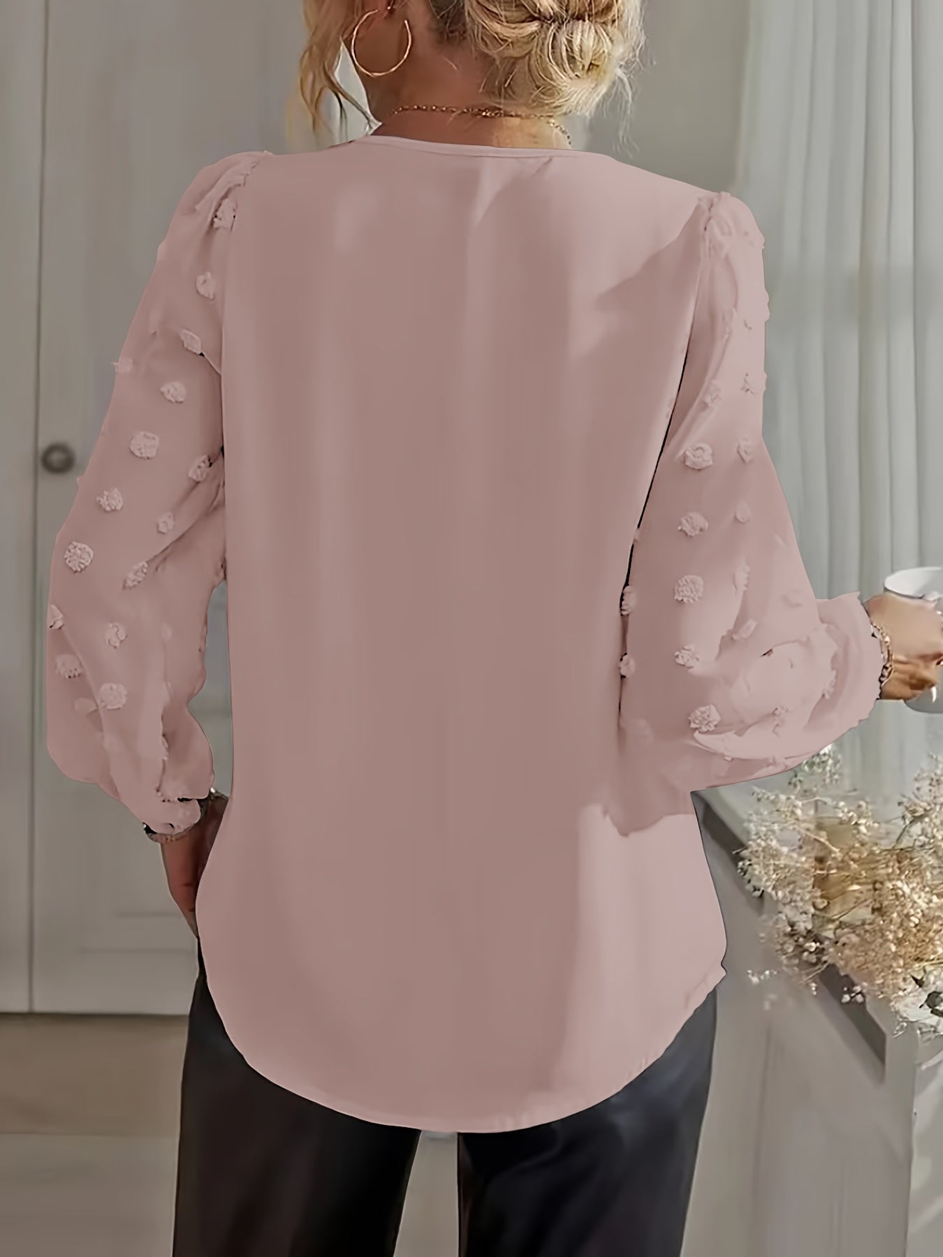 Stella | Blouse met V-hals en Lantaarnmouwen