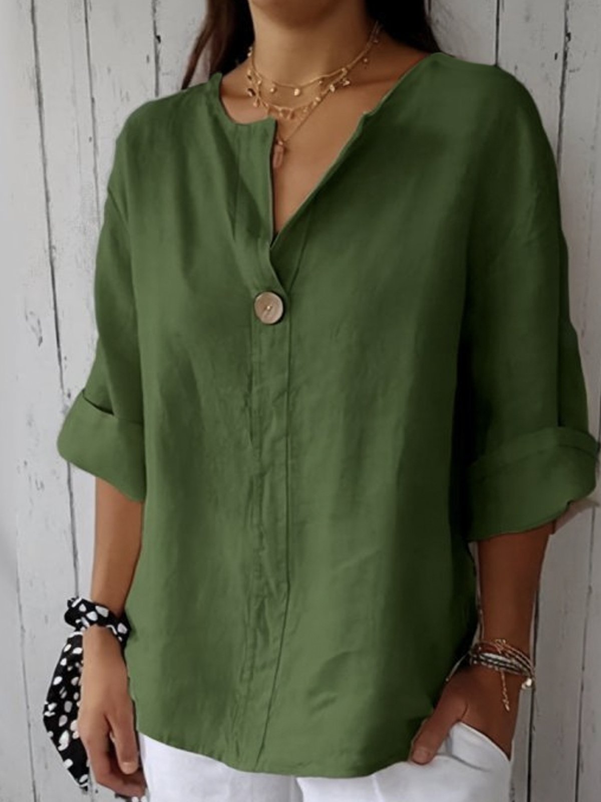 Sabrina | Stilvolle Bluse mit Knopfdetail