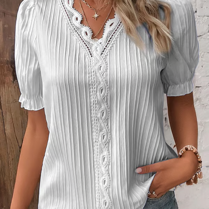 Valentina | Elegant Blouse with Delicate Lace