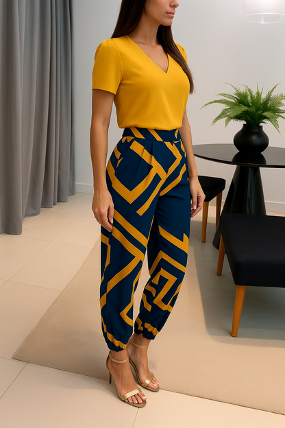 Ivy | Tweedelig Set met Levendige Print