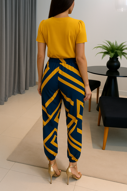 Ivy | Tweedelig Set met Levendige Print