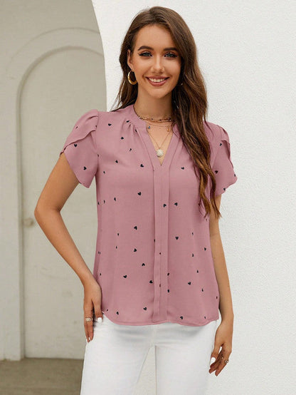 Zuri | Chique Blouse met Hartjesprint