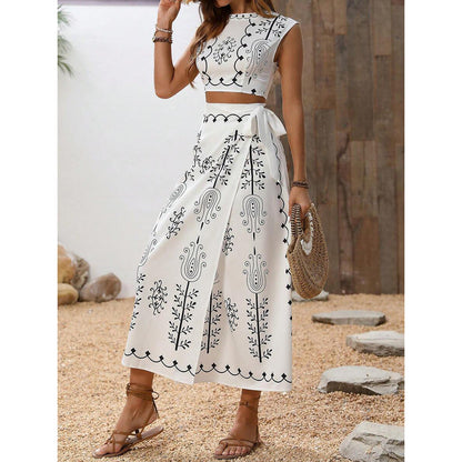 Dahlia | Stijlvolle Geborduurde Crop Set