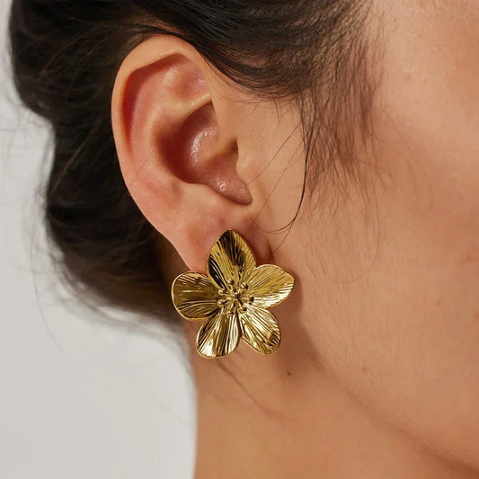 Lydia | Elegante Bloemvormige Oorknopjes