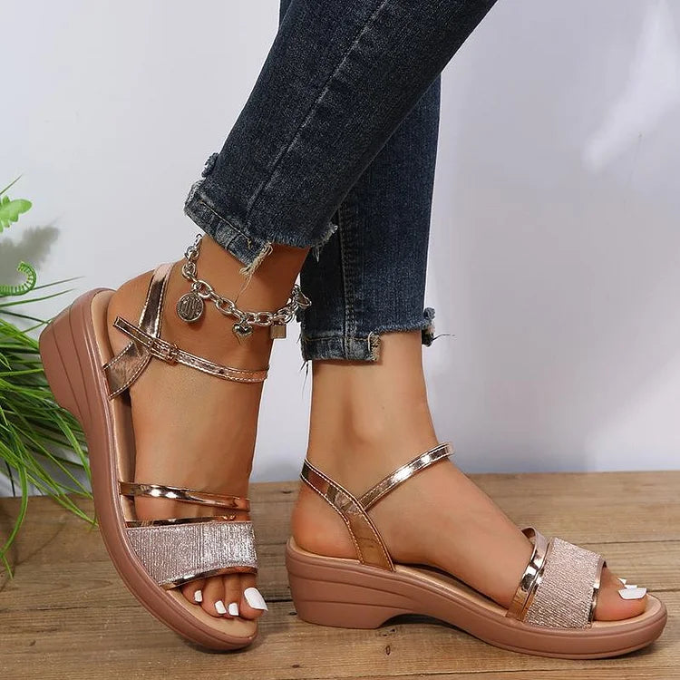 Lucy | Stijlvolle Comfortabele Gespsandalen