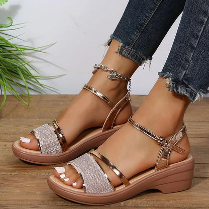 Lucy | Stijlvolle Comfortabele Gespsandalen