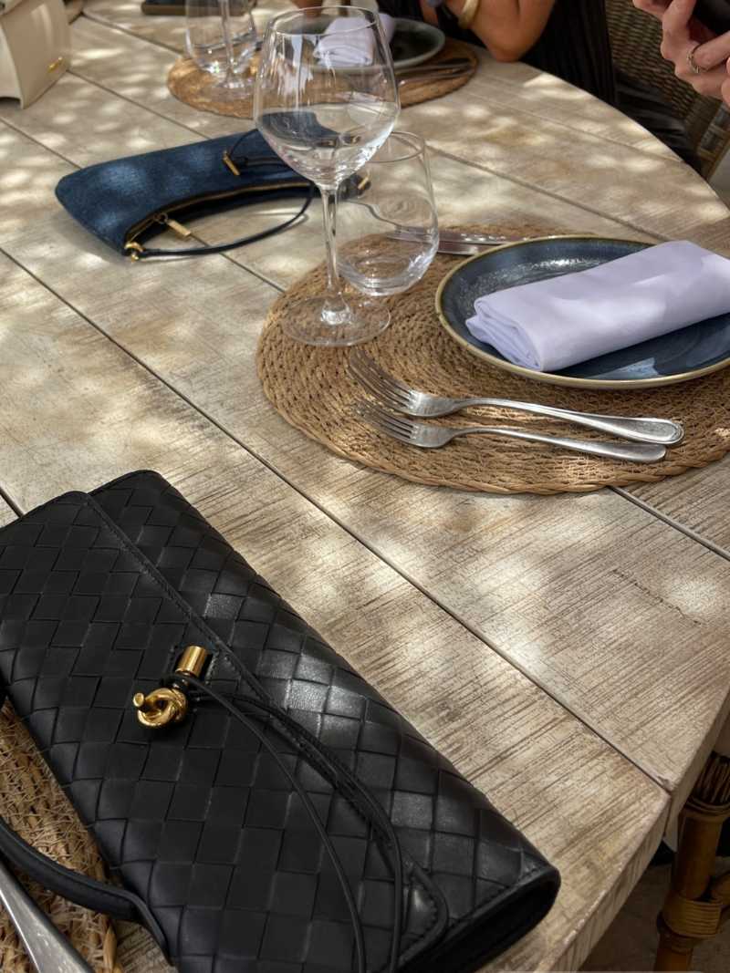 Phoebe | Elegante Tas Met Gouden Sluiting