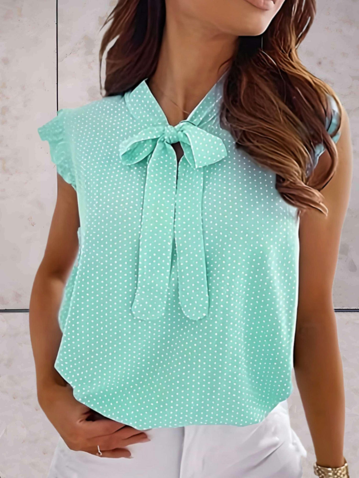 Melanie | Polkadot Blouse met Strik